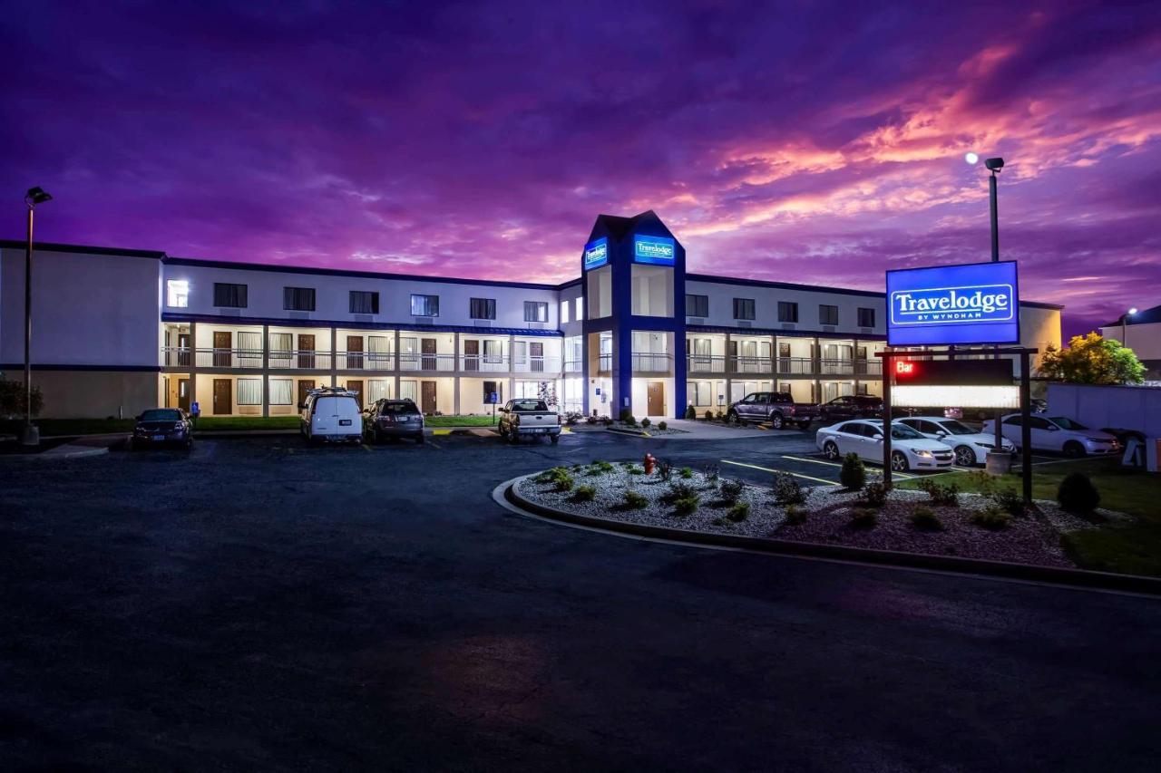 Travelodge By Wyndham Fort Wayne North Экстерьер фото