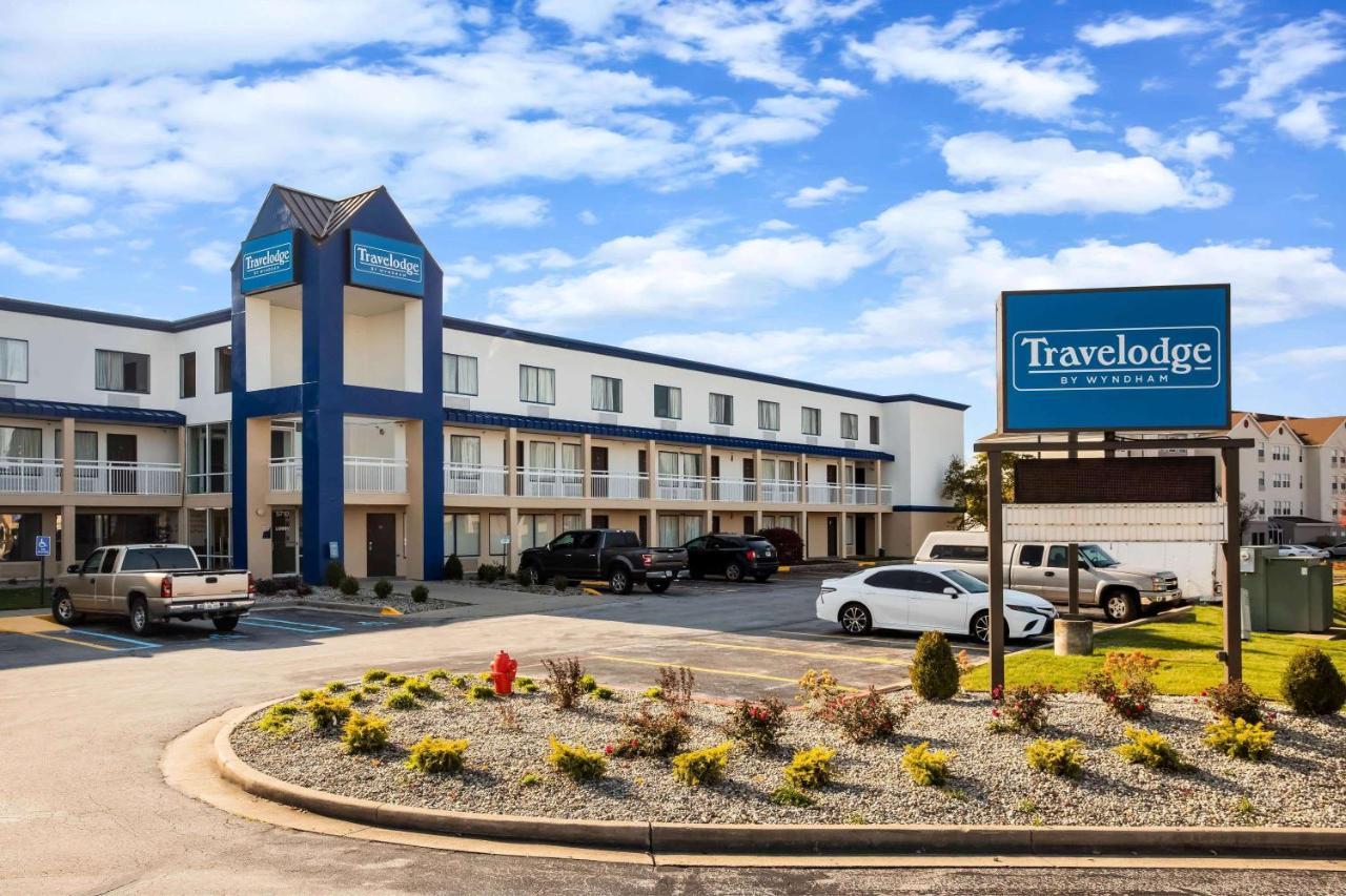 Travelodge By Wyndham Fort Wayne North Экстерьер фото